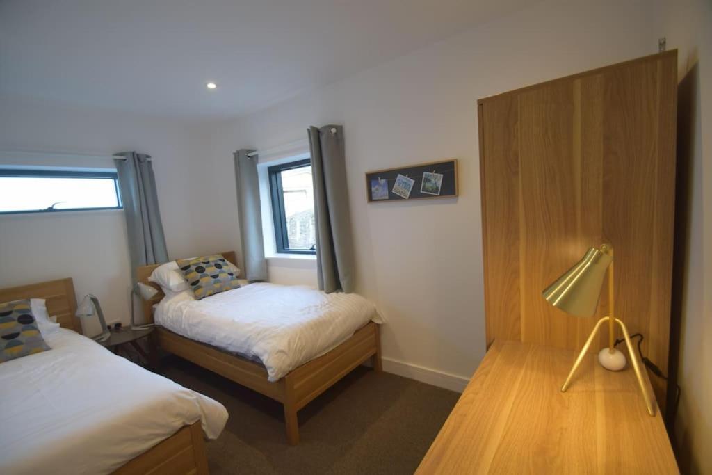Flat 1 High Tide House, Mortehoe - Beautifully Designed Ground Floor Flat With Sea Views And Garden 外观 照片